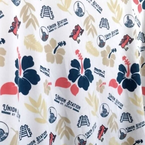 Union Station St. Louis XXL Shirt Hawaiian Button-Up Retro Floral Train Print - Picture 4 of 9